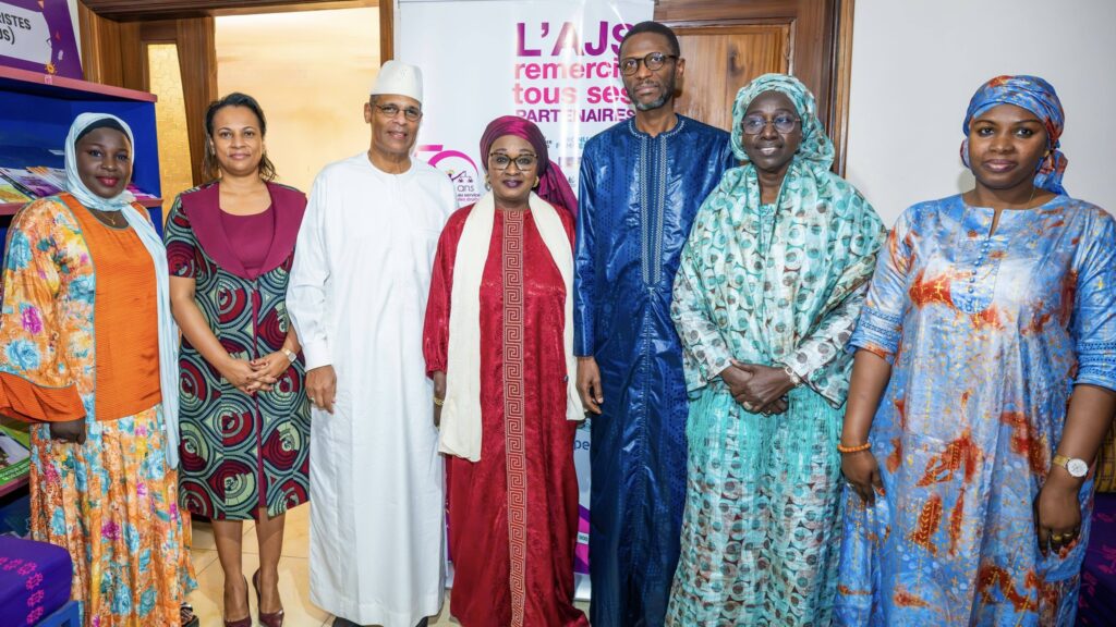 659199639_1248825014098804_2053822396521081049_n-1024x576 Journée internationale des droits des femmes : la BCEAO appuie l’AJS