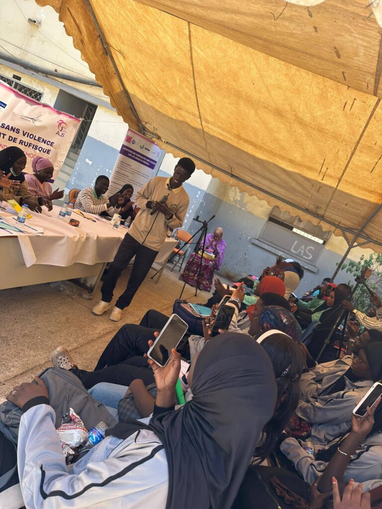 669573330_1258504183130887_8720395306974603875_n-768x1024 Forum de sensibilisation au lycée Abdoulaye Sadji de Rufisque : L'AJS en croisade contre les violences.
