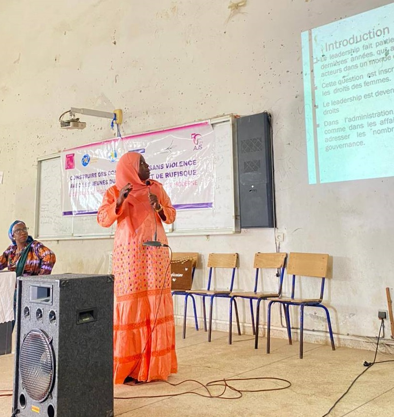 669583092_1255703263410979_523474515502039716_n Projet «Construire des communautés sans violence envers les jeunes du Sénégal» : l'AJS renforce les capacités des acteurs à Rufisque.