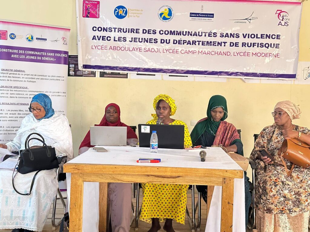 671228027_1259282323053073_6403784650422333285_n-1024x768 Mise en oeuvre du projet "Construire des communautés sans violence avec les jeunes" : l'AJS renforce les capacités des acteurs en leadership transformel